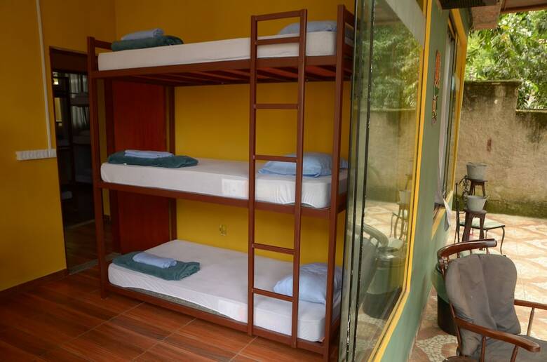 Hostal Hostel Mpb