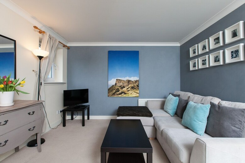 Amazing Apartments - Holyrood Road