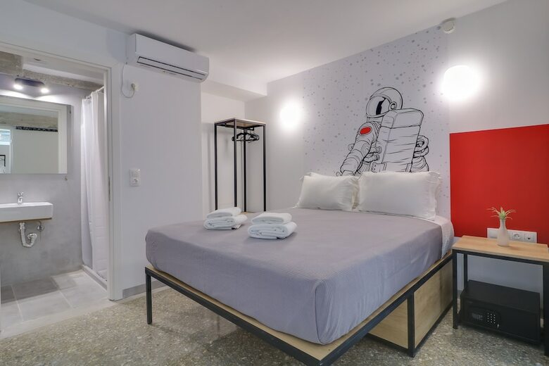 Hotel Athensred.com