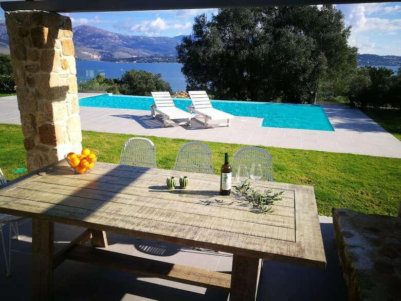 Alekos Beach Houses - Elia Villa