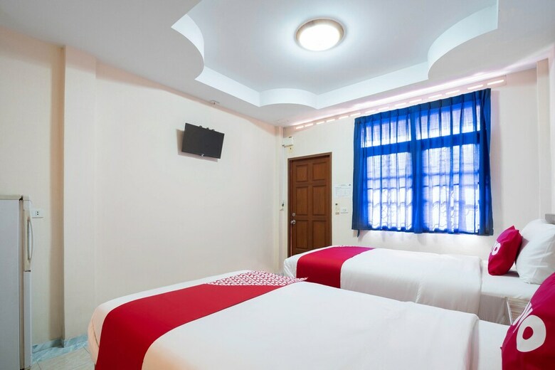 Hotel Oyo Baan Ruang Rung Roj