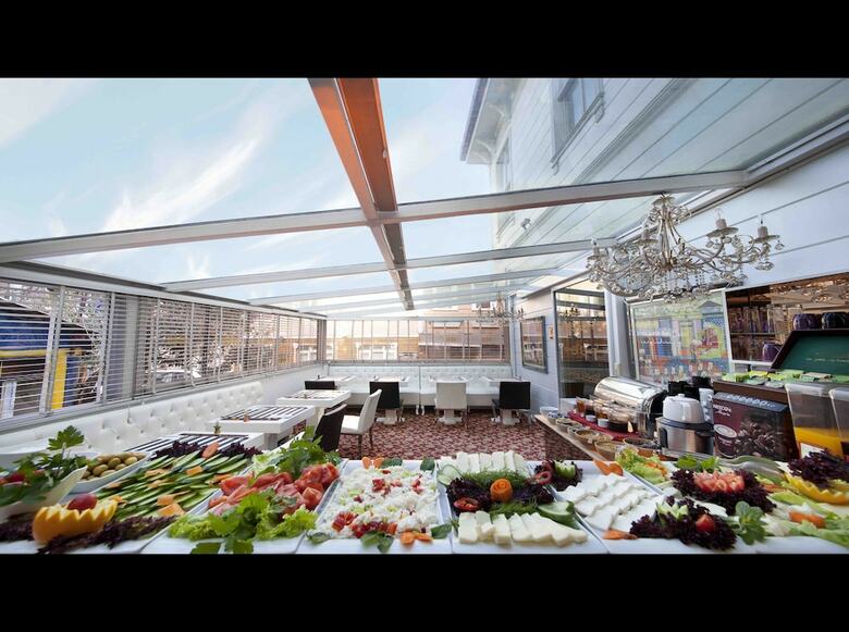 Sultan Tughra Hotel
