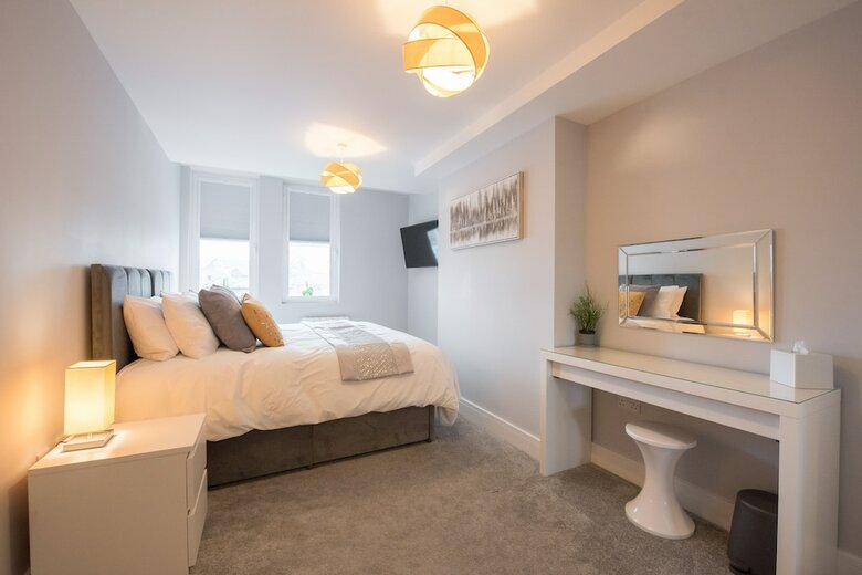 Space Apartments Modern Luxury 1 Bed