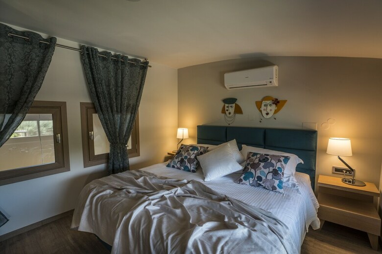 Aphrodite Luxury Villa