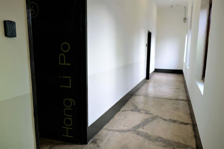 Hostal Sleep Here Hostel