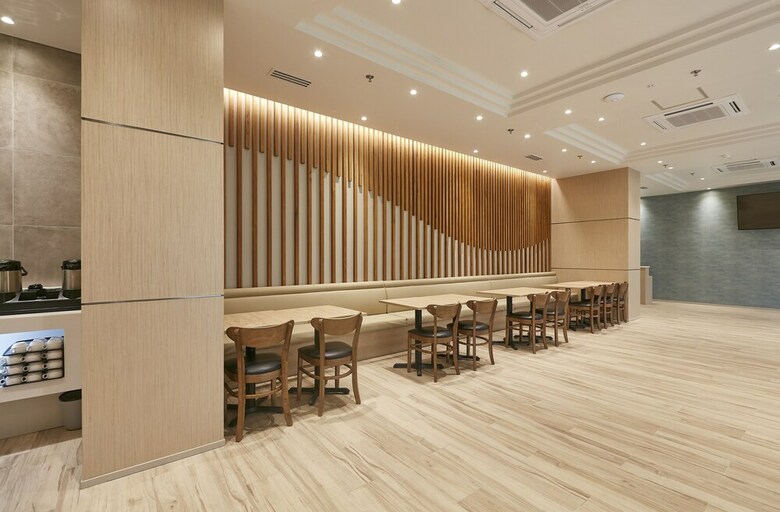 Wishton Hotel Yangon