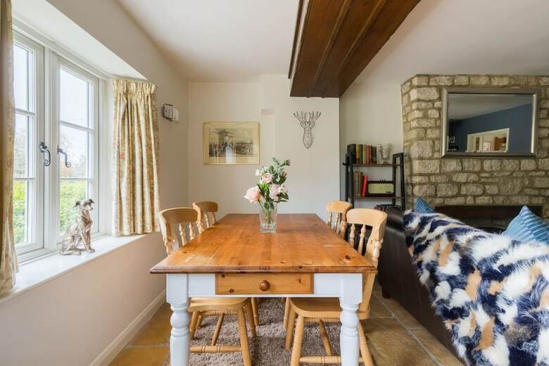 Chic, Cosy, Isolated Cotswolds Getaway!