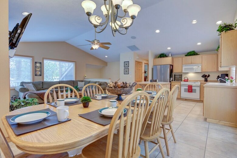 Villa Killdeer Lane 1