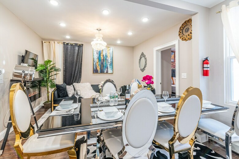 Emmanuel Luxury Living