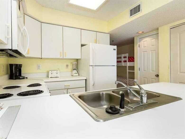 Four Winds By Meyer Vacation Rentals