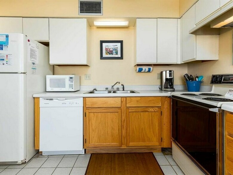 Seaside Beach & Racquet By Meyer Vacation Rentals