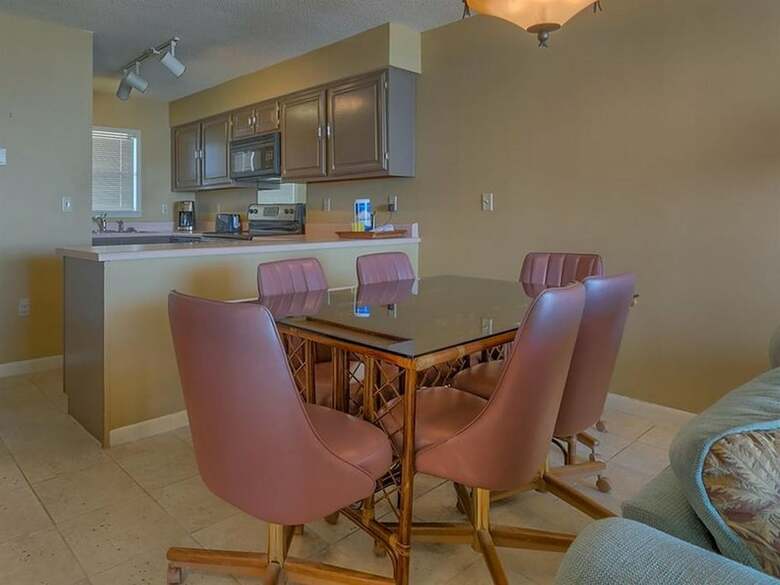 Seaside Beach & Racquet By Meyer Vacation Rentals