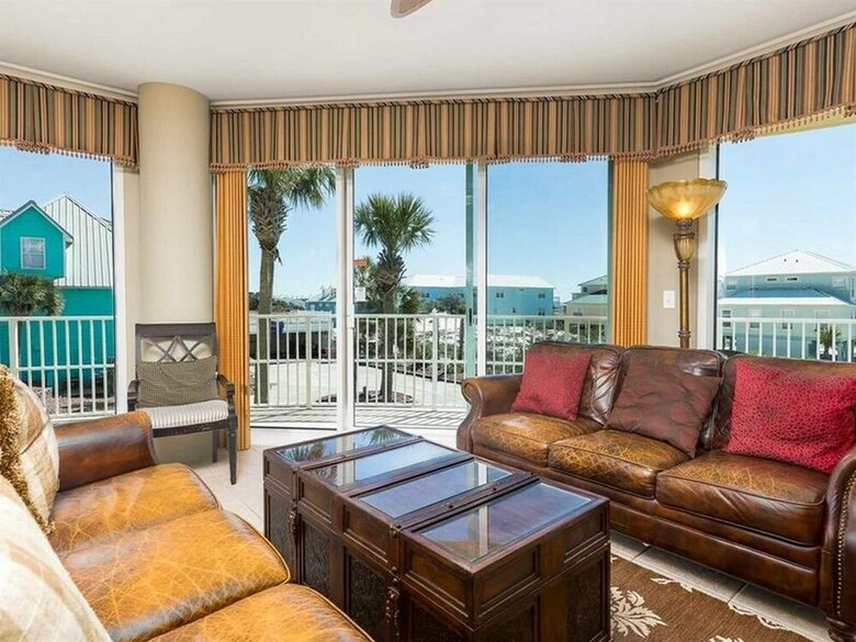 The Indies By Meyer Vacation Rentals
