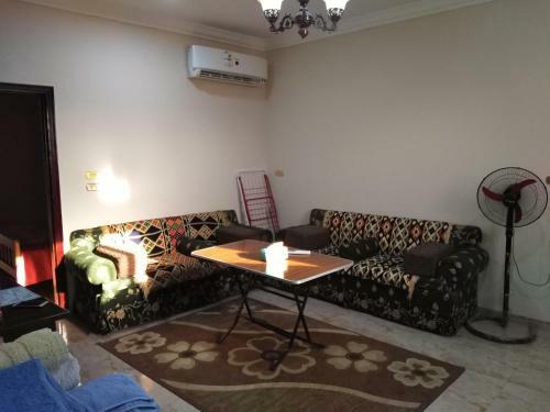 Three-bedroom Apartment At Nazlet El Semman