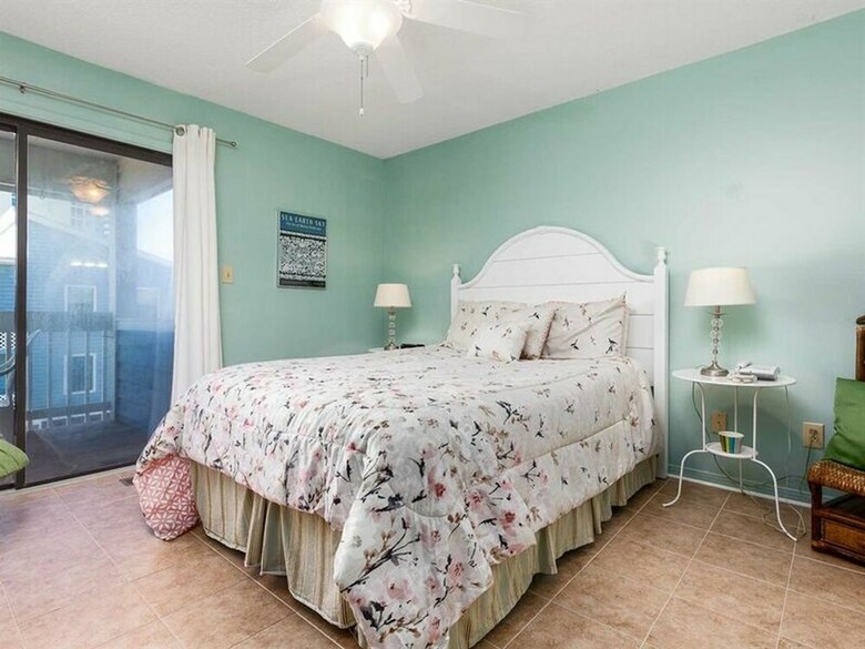 Sea Oats By Meyer Vacation Rentals
