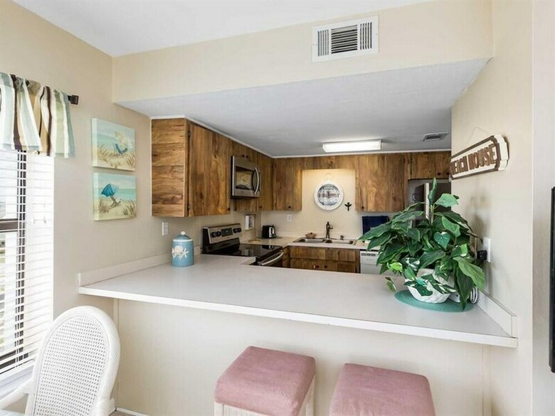 Island Sunrise By Meyer Vacation Rentals