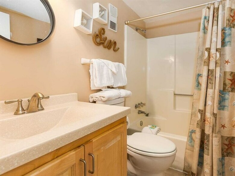 Island Sunrise By Meyer Vacation Rentals
