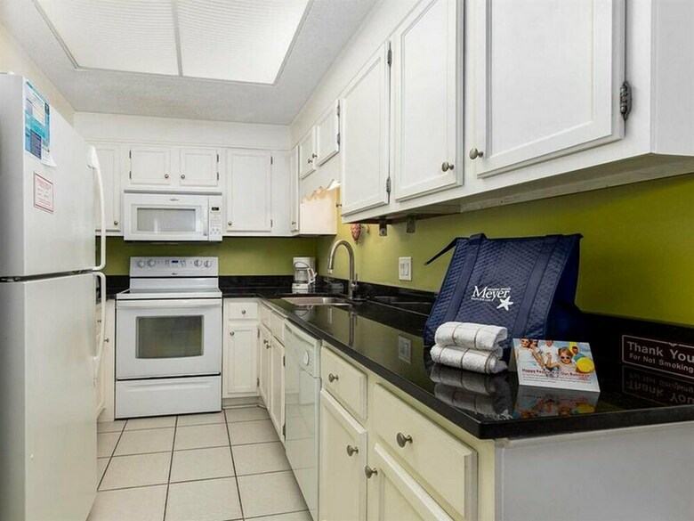 Phoenix I By Meyer Vacation Rentals