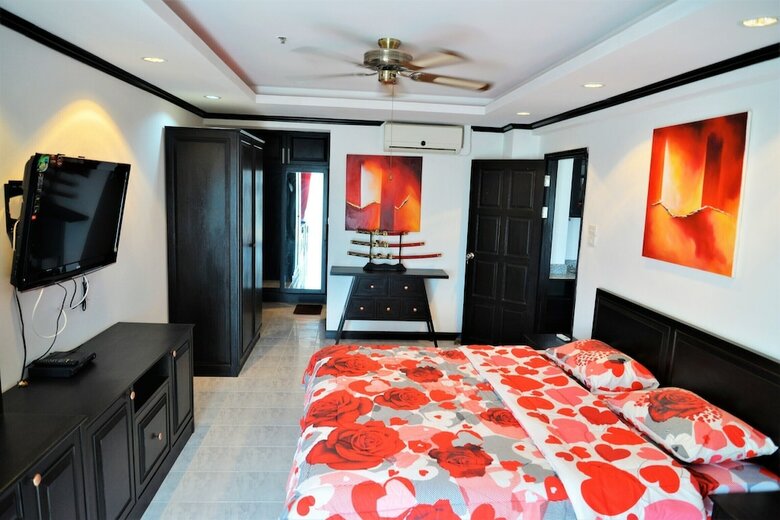 Residencia 4th Floor 1 Bed Condo Jomtien