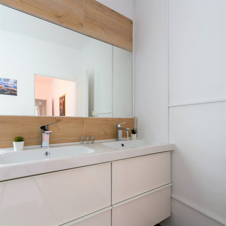 Zythogite 27 Personnes 10 Chambres