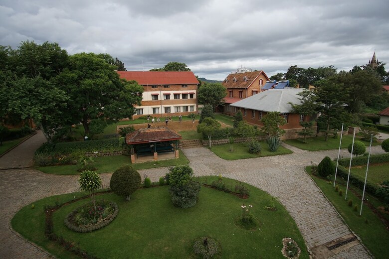 Hostal Lovasoa Cccc - Hostel