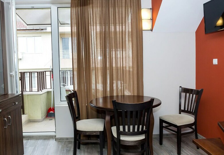Apartamentos Fm Deluxe 1-bdr Maisonette With Terrace