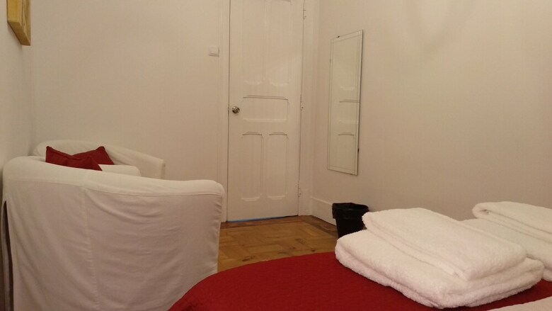 Hotel Our Little Spot In Marqu�s