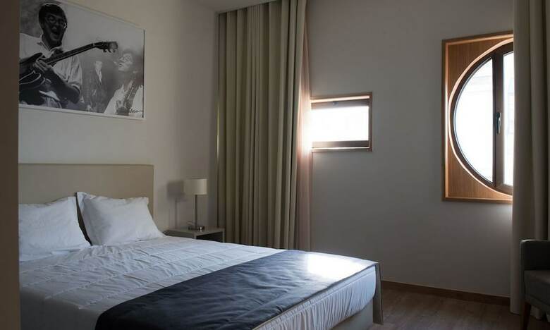 Porto Coliseum Hotel
