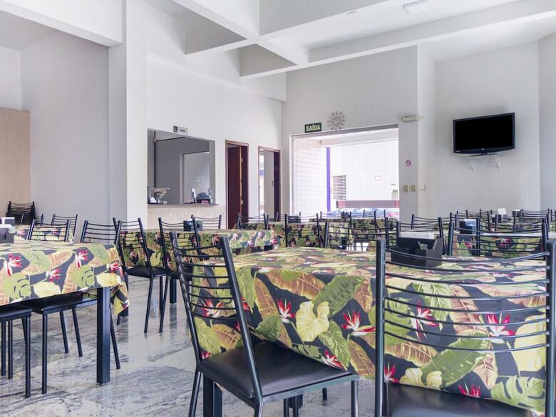 Oyo Hotel Mano�