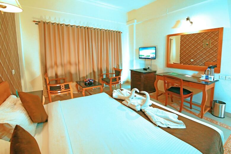 Hotel Royal Omars