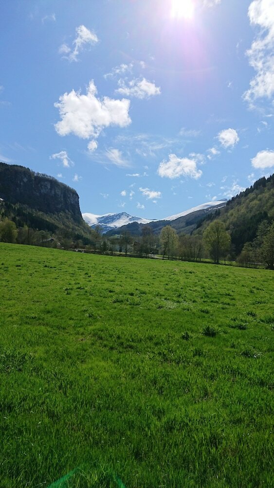 Cabana Eidsdal Camping Og Feriehus