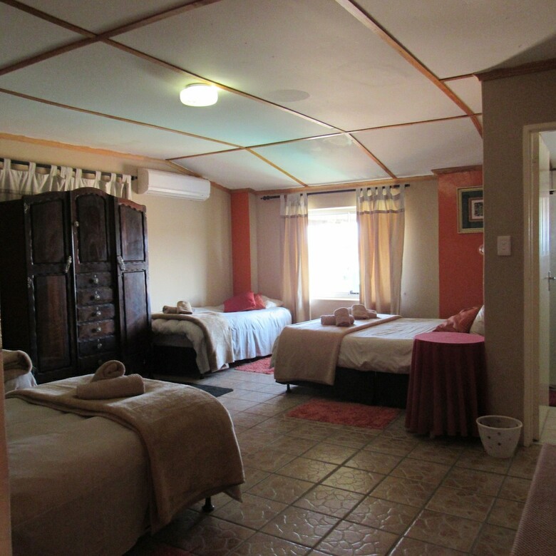 Hotel Namgate Guesthouse And Butchery