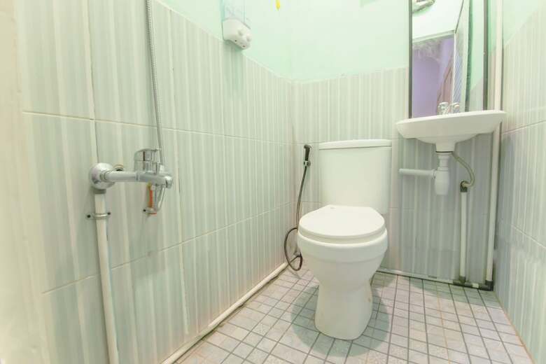 Hotel Oyo 2310 Residence 68