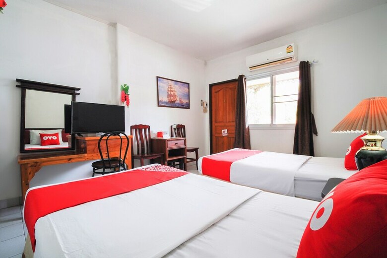 Oyo 654 Samanmit Inn Hotel