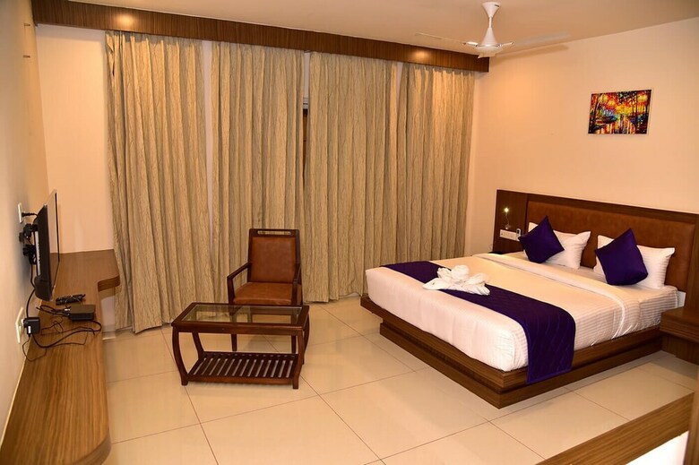 Hotel Aloka Stay Inn