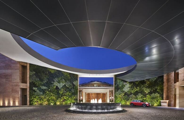 Taj Hotel & Convention Centre, Goa