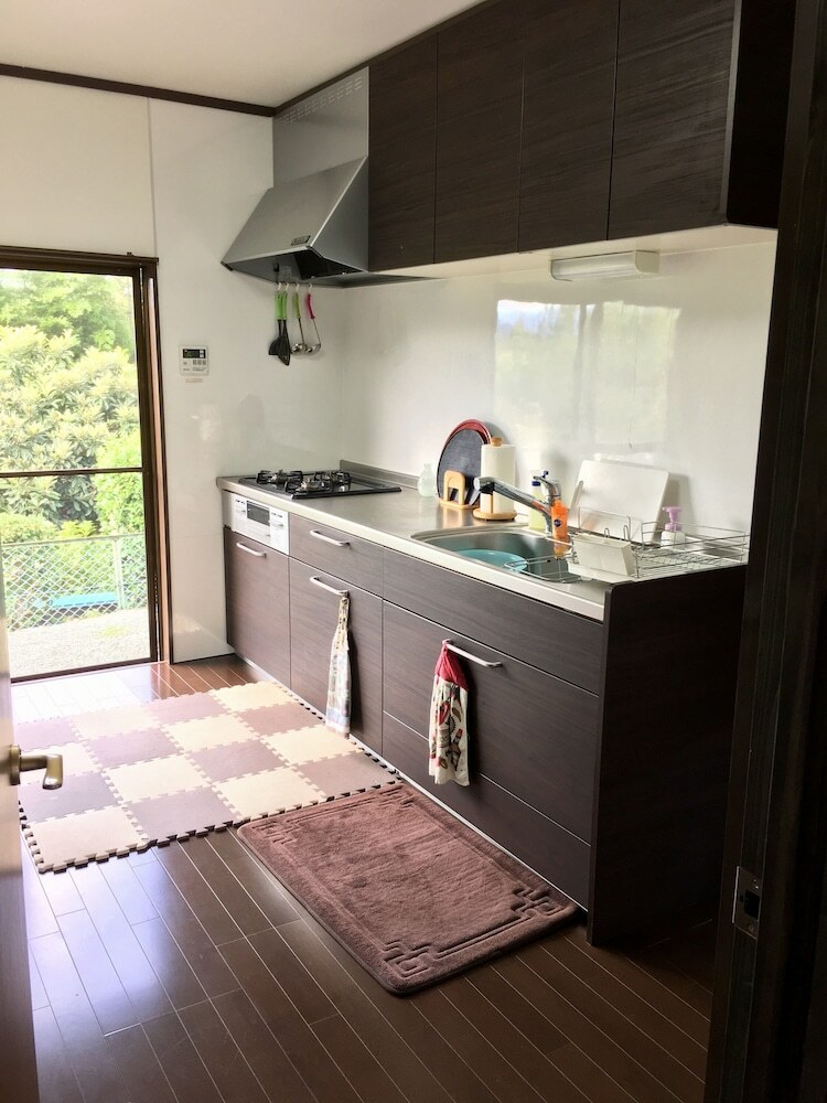 Mitsuba House