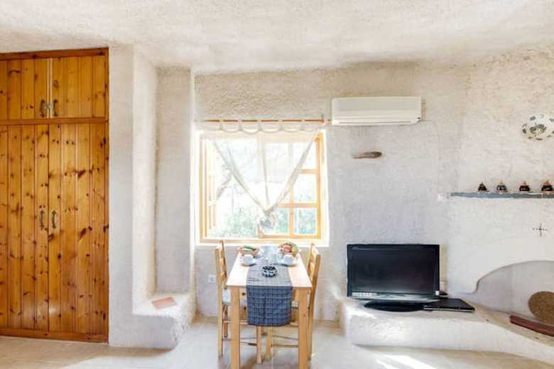 Hotel Mesodokia Homes