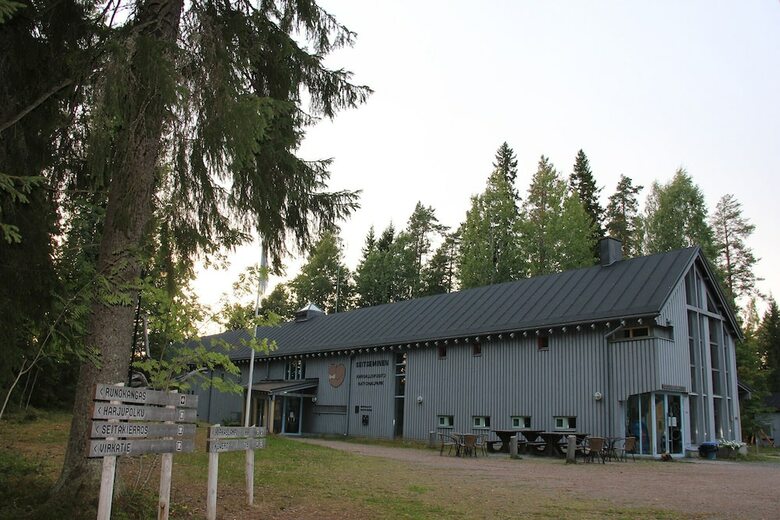 Hotel Majatalo Kettis