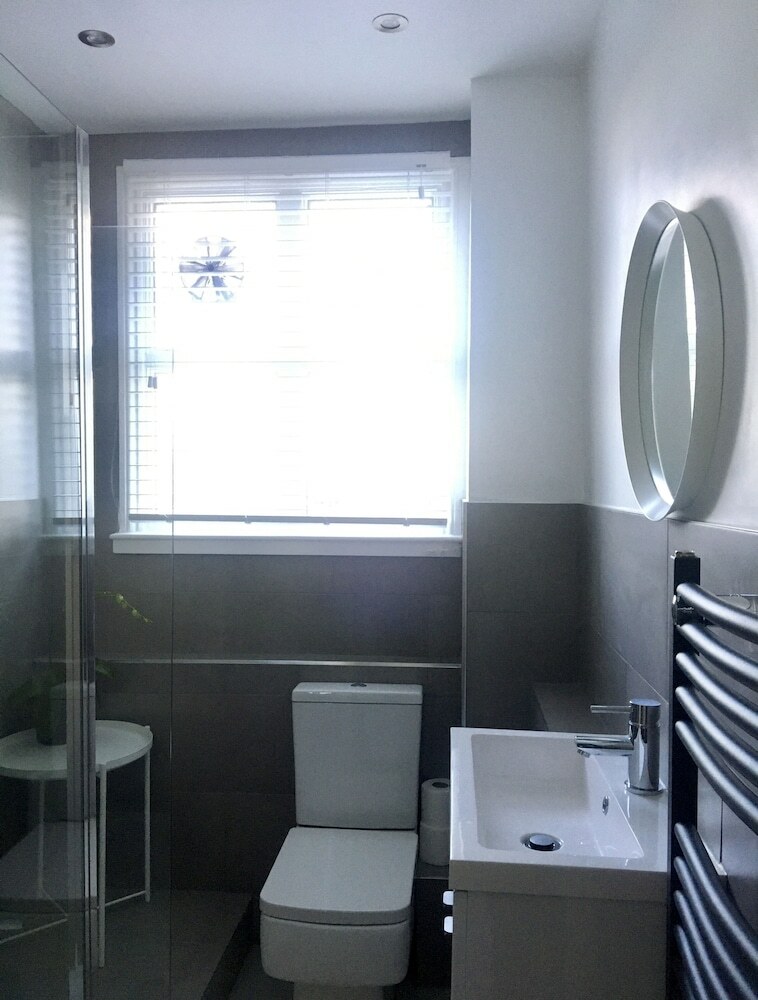 Apartamento Bath River Walknext To City