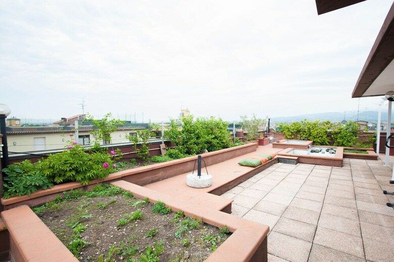 Valverde Apartments