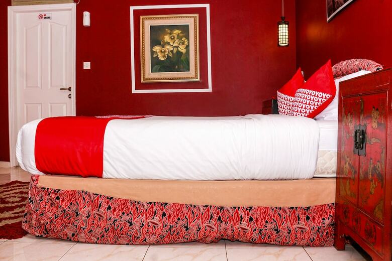 Hotel Oyo 2359 Bayfront Karnadia