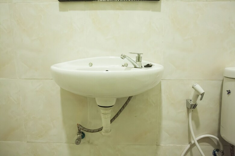 Oyo 2361 Hotel Winston