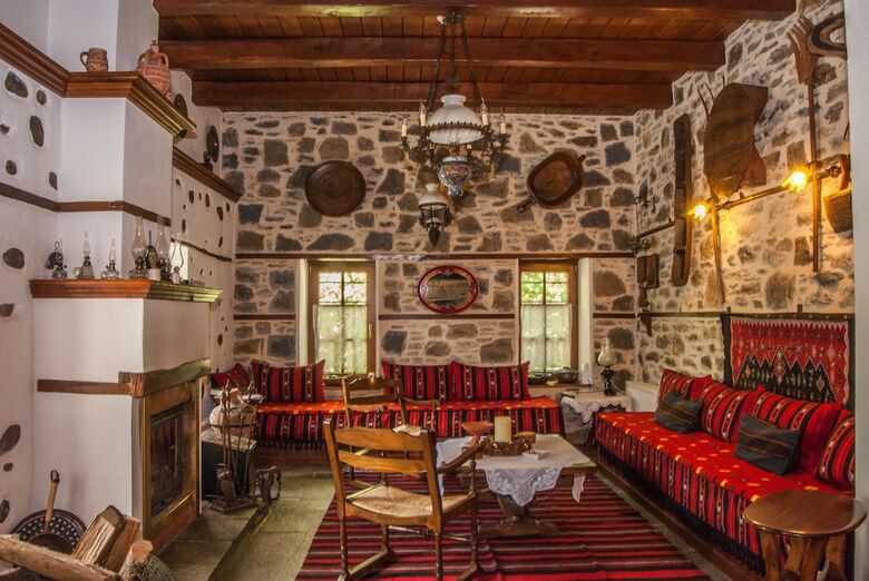 Hotel Viraggas