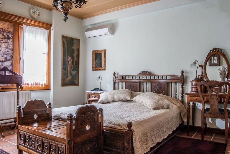 Hotel Viraggas
