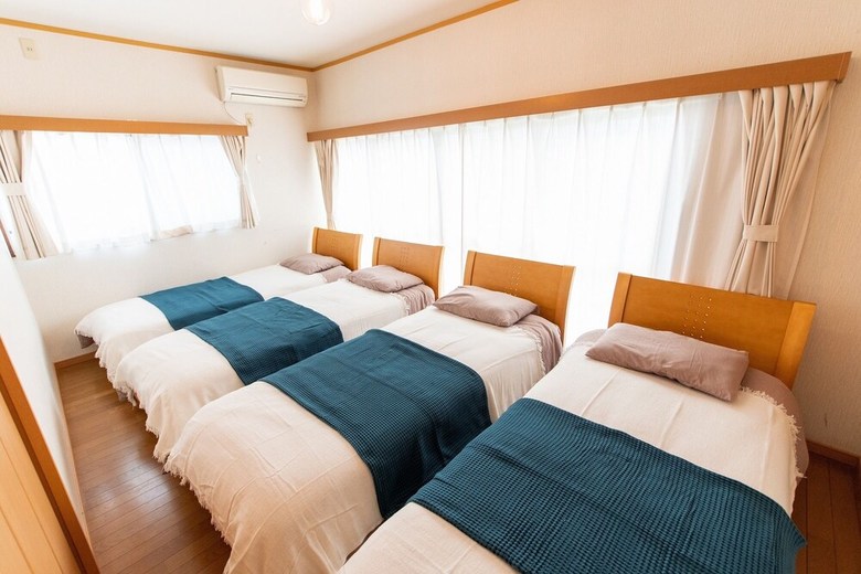 Kumi's Home For 14 Guests