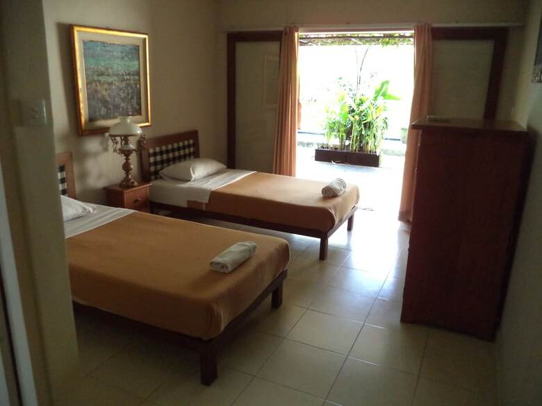 Apartamento Lokasari Bungalows Spa & Gallery
