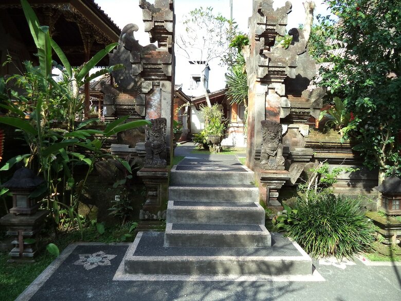 Apartamento Lokasari Bungalows Spa & Gallery