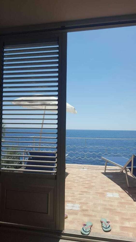 B&B Aci Brezza Di Mare