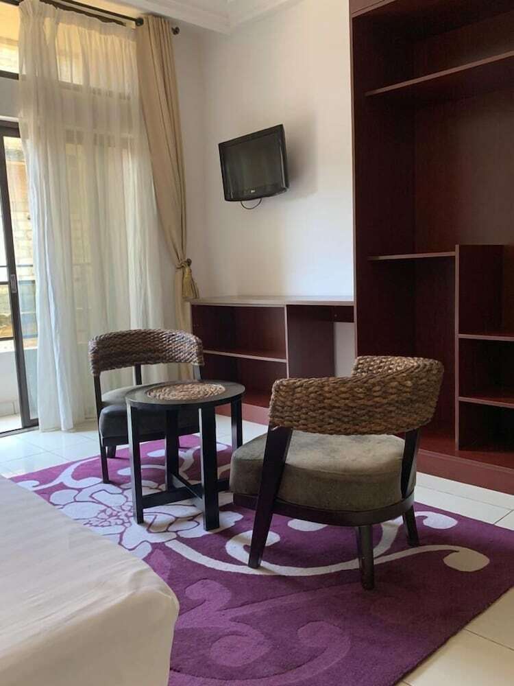Djibson Hotels